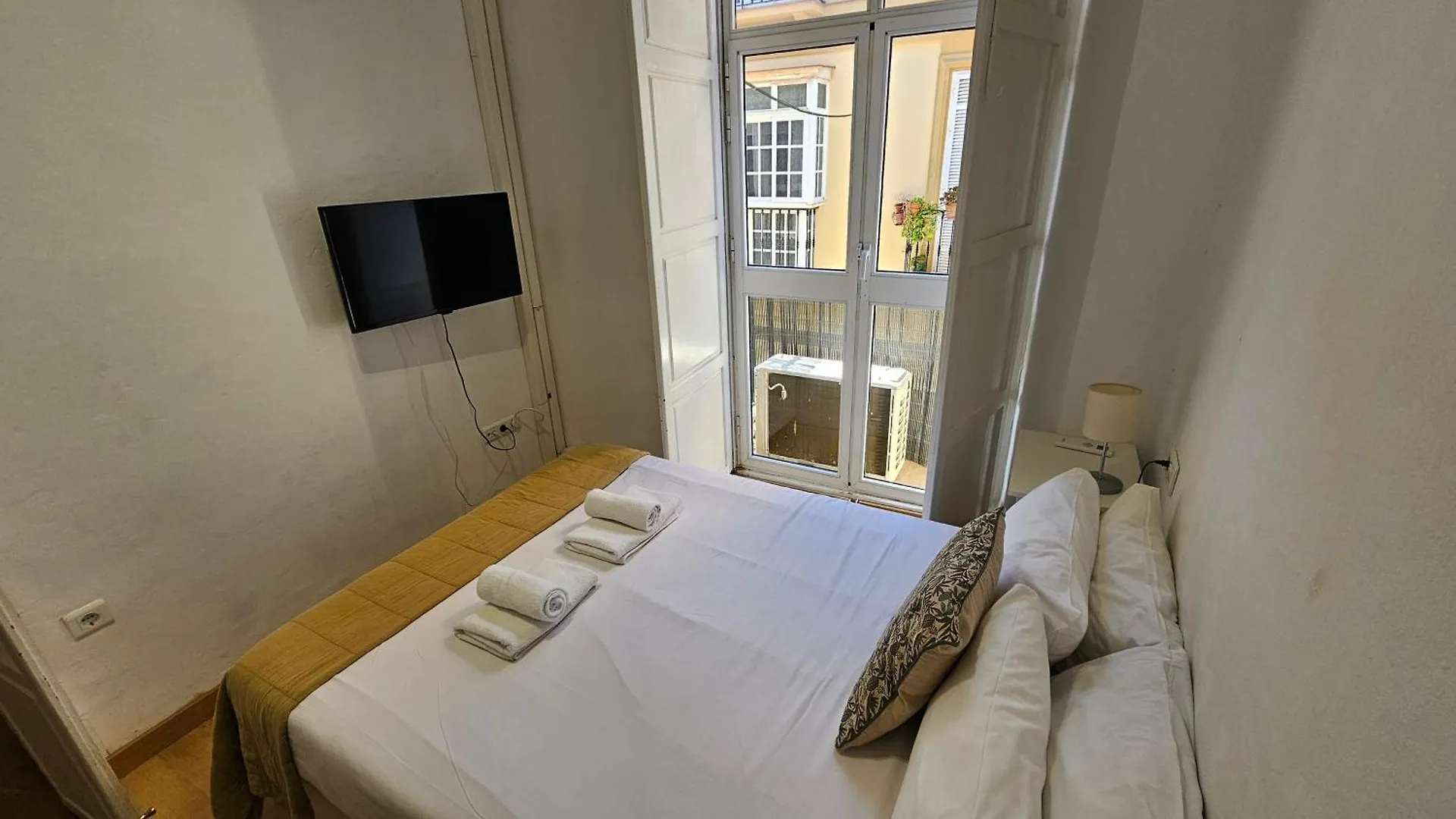 La Casa De Los Museos Malaga Apartment